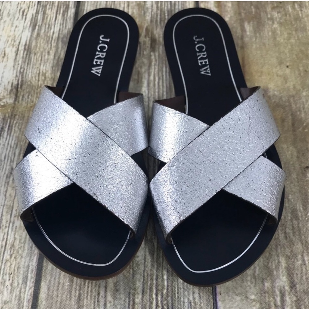 Cyprus metallic sandals